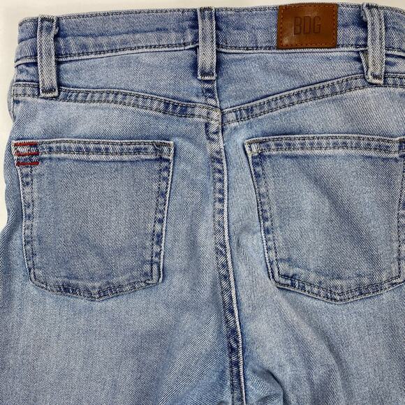 BDG Girlfriend High Rise Jeans Cropped Light Wash Urban Outfitters Women 24 - Picture 6 of 12